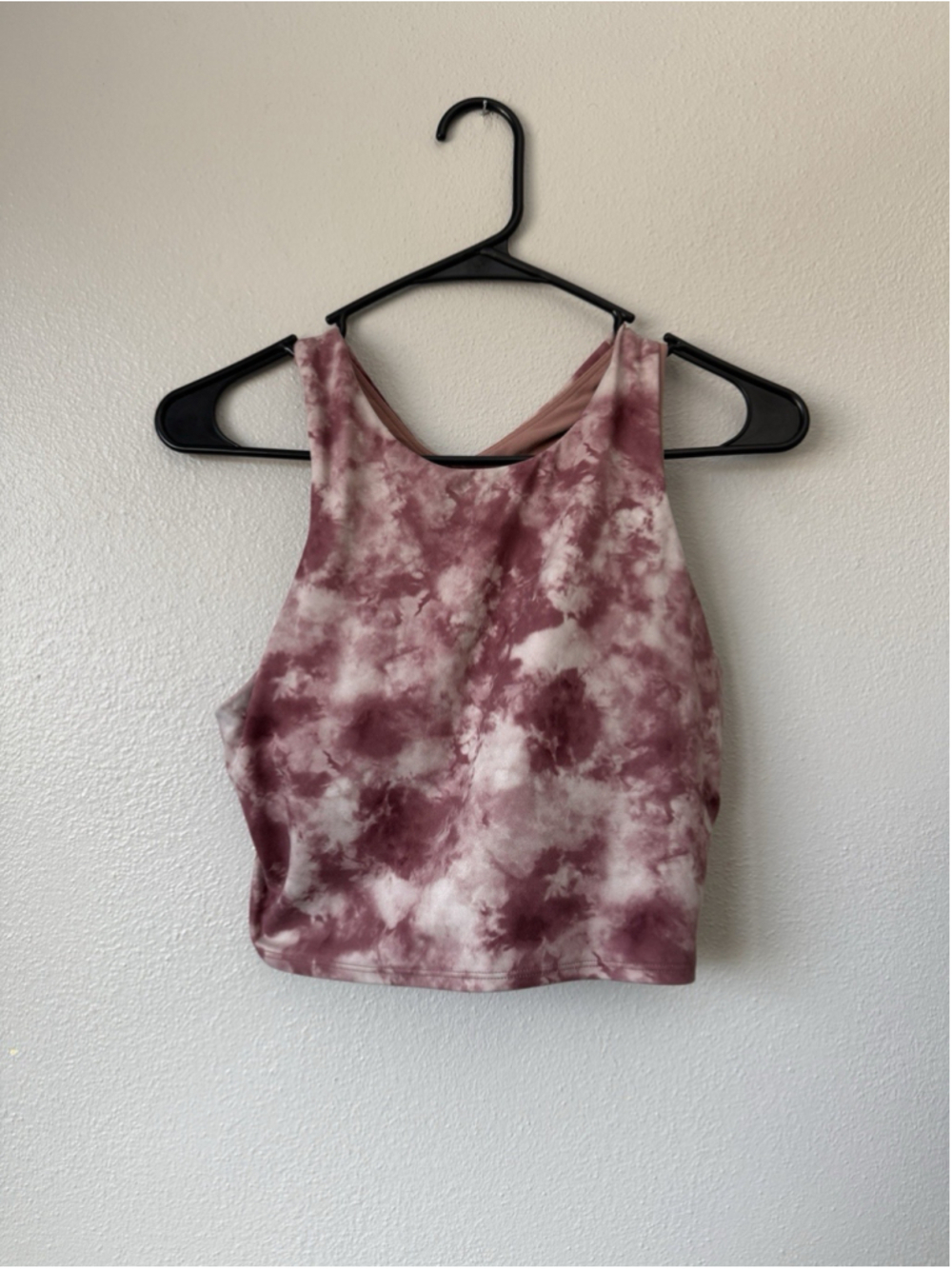 Athleta Size M Conscious Crop Printed Sports Bra Just Dance Ballerina Gown Pink